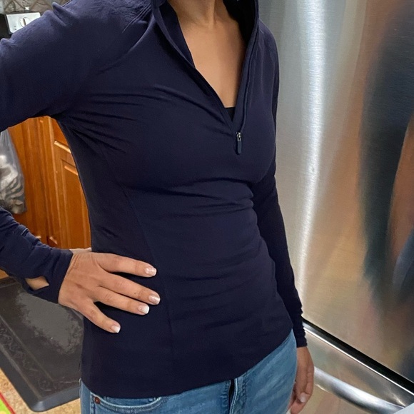 Lululemon navy blue half zip pullover - Picture 6 of 13